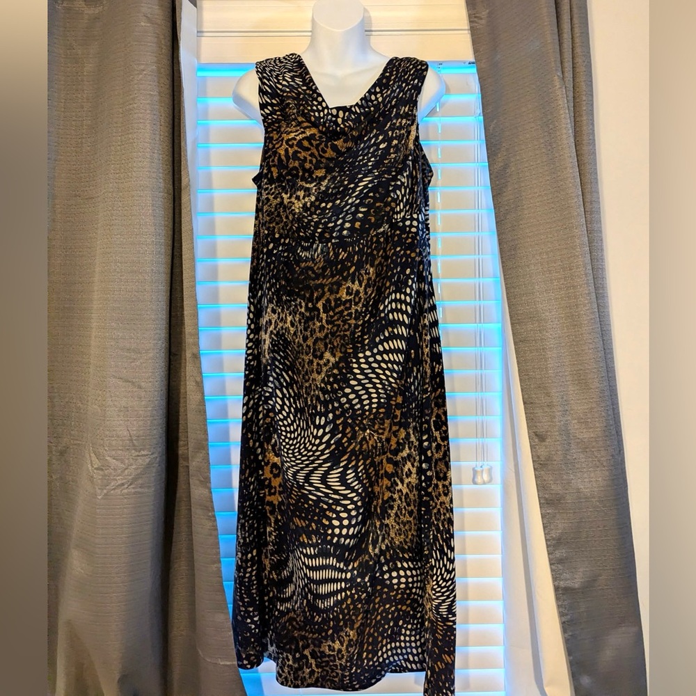 Elegant Plus Size Leopard Print Maxi Dress